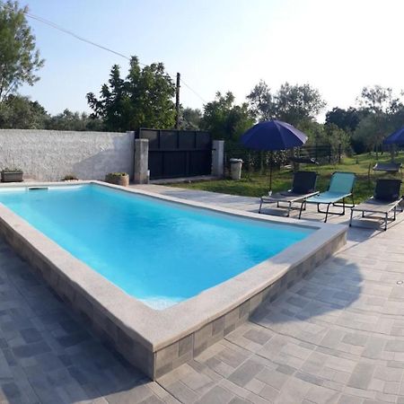 Holiday Home Dioniza Воднян Екстериор снимка
