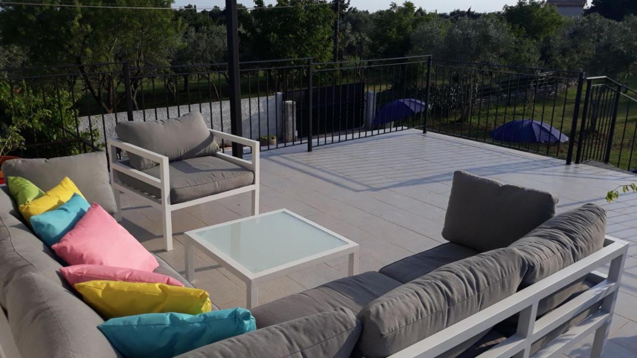 Holiday Home Dioniza Воднян Екстериор снимка