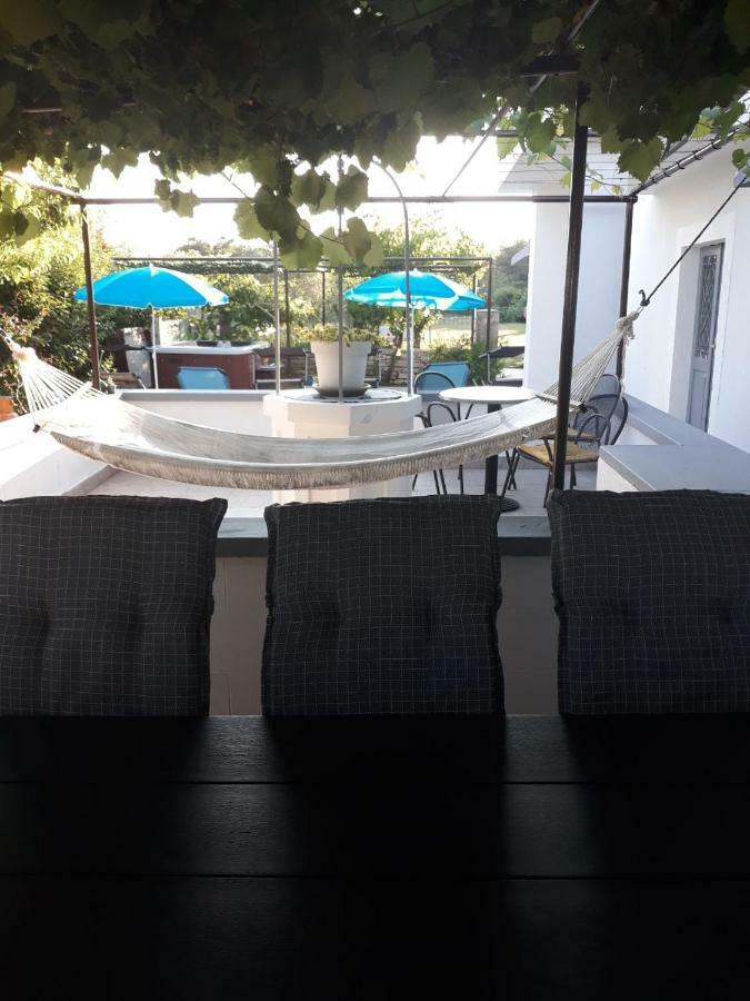 Holiday Home Dioniza Воднян Екстериор снимка