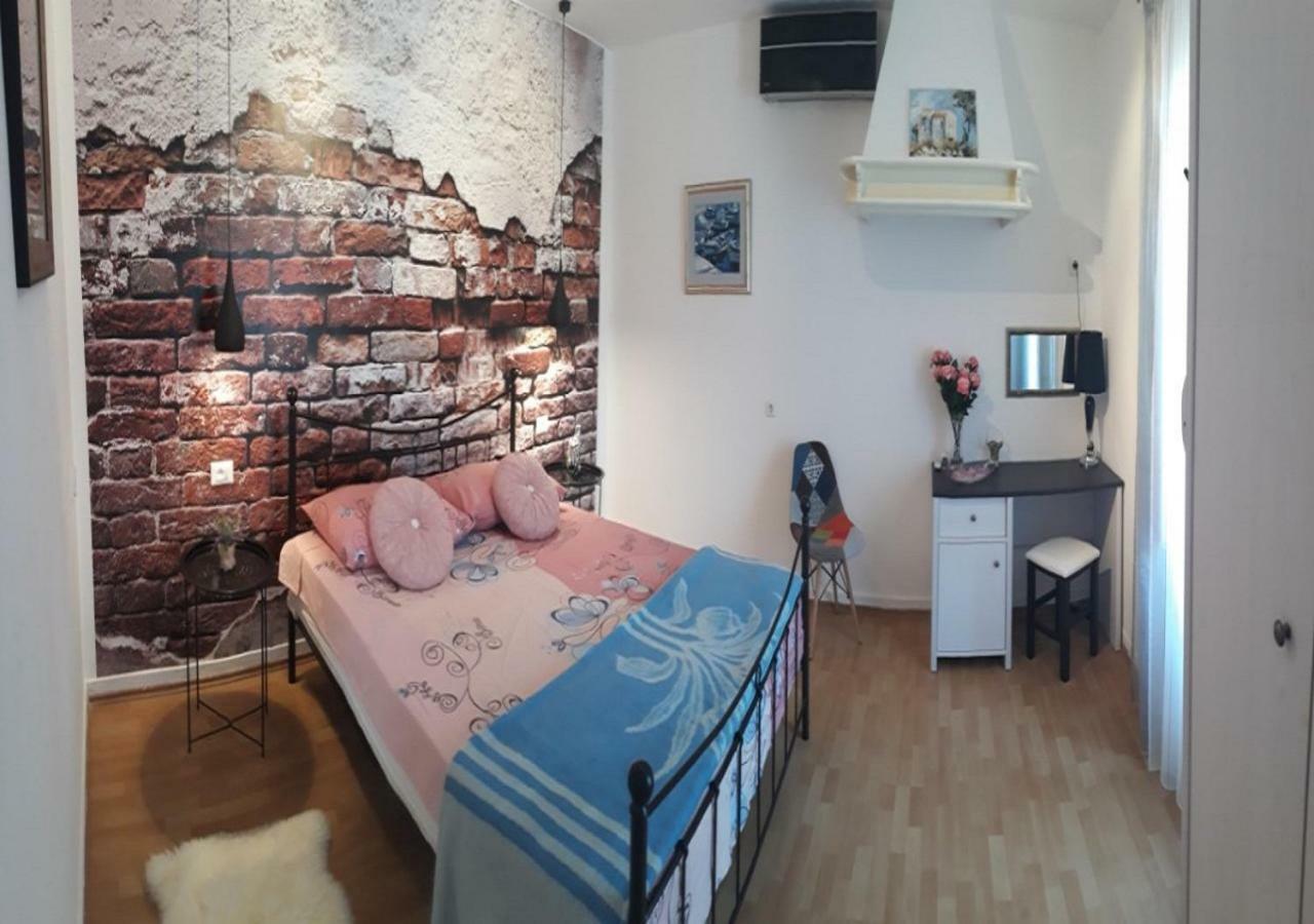 Holiday Home Dioniza Воднян Екстериор снимка