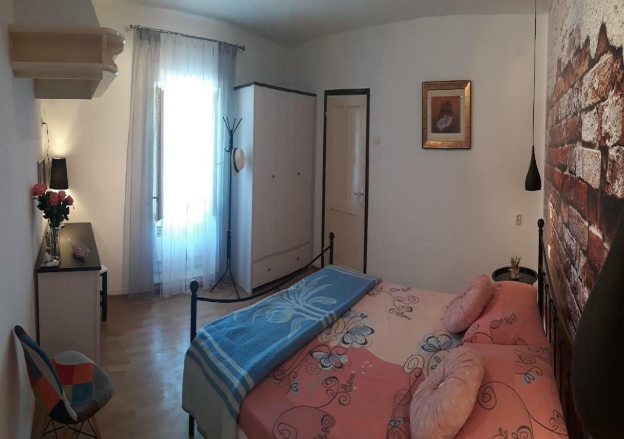 Holiday Home Dioniza Воднян Екстериор снимка